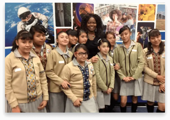 students with the founder of CEEK VR